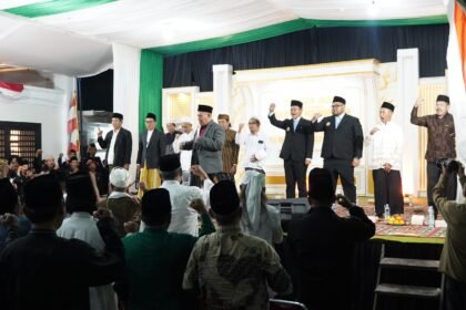 Bupati dan Wakil Bupati Purbalingga saat menghadiri Haul KH Yazid Abdurrahman