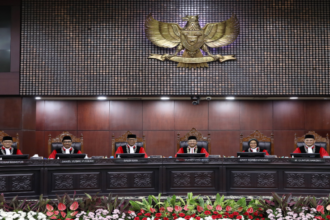 Para hakim MK RI