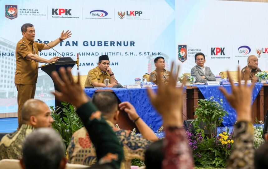 Ahmad Luthfi Tegaskan Tak Boleh Ada Ruang Korupsi dalam Pengelolaan APBD Jateng