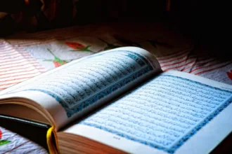 Ilustrasi gambar Al Qur'an. (dok Pixabay)