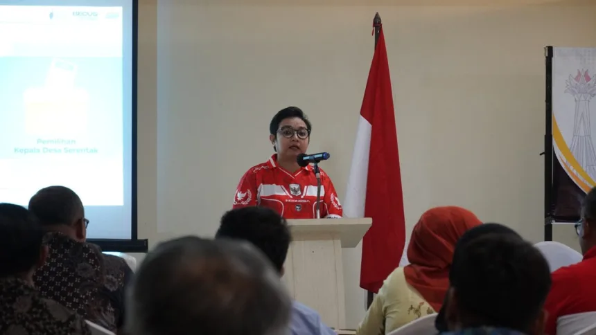 Plt Bupati Cilacap Ammy Amalia Fatma Surya membuka Sosialisasi Pelaksanaan Pilkades Serentak Gelombang I Tahun 2026