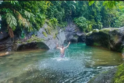 Cidayeuh Canyon, panorama alam yang memikat di Desa Wisata Sumpinghayu. (Foto: Instagram @deswitasumpinghayu)
