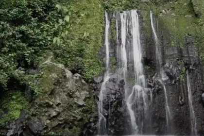 Curug Tirta Sela, private curug di kawasan Baturraden. (Foto:dinporabudpar.banyumaskab.go.id)