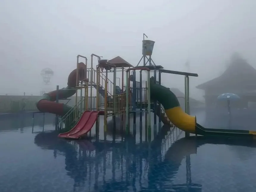 Salahsatu wahana yang tersedia di D'Bonkeh Pass yang cocok jadi alternatif wisata di ujung Barat Cilacap.(Foto: Tangkapan layar Instagram @dbonkehpass)