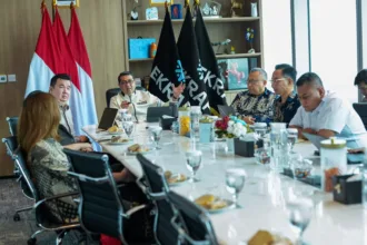 Audiensi antara Menteri Ekonomi Kreatif/Kepala Badan Ekonomi Kreatif (Menekraf), Teuku Riefky Harsya, dengan jajaran pimpinan PT PYX Solusi Teknologi di Kantor Kementerian Ekraf, Jakarta.(Foto : Biro Komunikasi Kementerian Ekraf/Badan Ekraf)