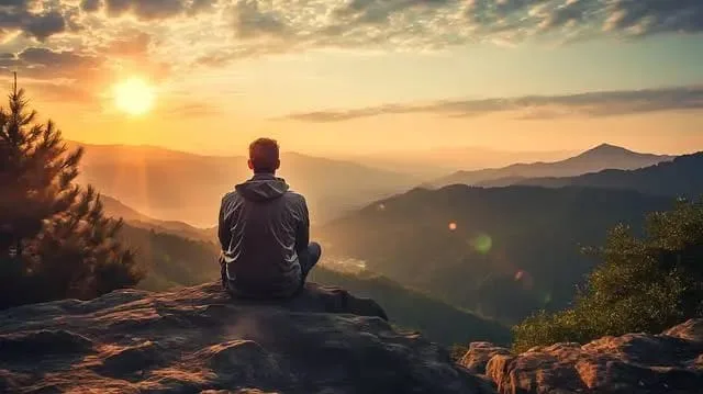 Hidup di dunia sejatinya hanyalah persinggahan sementara, layaknya seseorang yang tengah berdiri di ambang pintu keberangkatan untuk menuju hari akhir. (dok Pixabay)