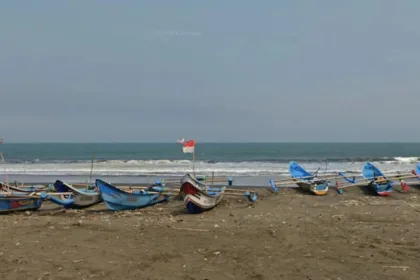 Pantai Tegalkamulyan, menjadi salah satu tempat healing terbaik di Cilacap. (Foto: Google Street View