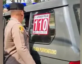 Polsek Purwanegara berhasil mengamankan seorang pemuda yang nyaris diamuk warga gegara melakukan pencurian di bengkel mobil.