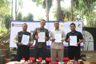 Perjanjian Kerja Sama (PKS) bersama Dinas Pekerjaan Umum dan Penataan Ruang (DPUPR) Wonosobo, Koperasi Bhima Sakti, dan Sumber Mulyo.