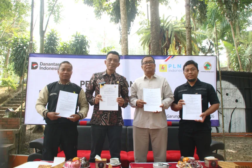 Perjanjian Kerja Sama (PKS) bersama Dinas Pekerjaan Umum dan Penataan Ruang (DPUPR) Wonosobo, Koperasi Bhima Sakti, dan Sumber Mulyo.
