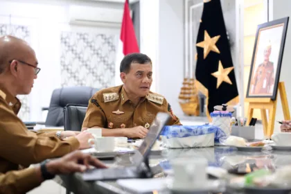 Sebanyak 322.117 KK di Jawa Tengah masuk sistem perlindungan sosial digital. Ahmad Luthfi meminta 5.994 agen diperkuat hingga pelosok agar bansos tepat sasaran
