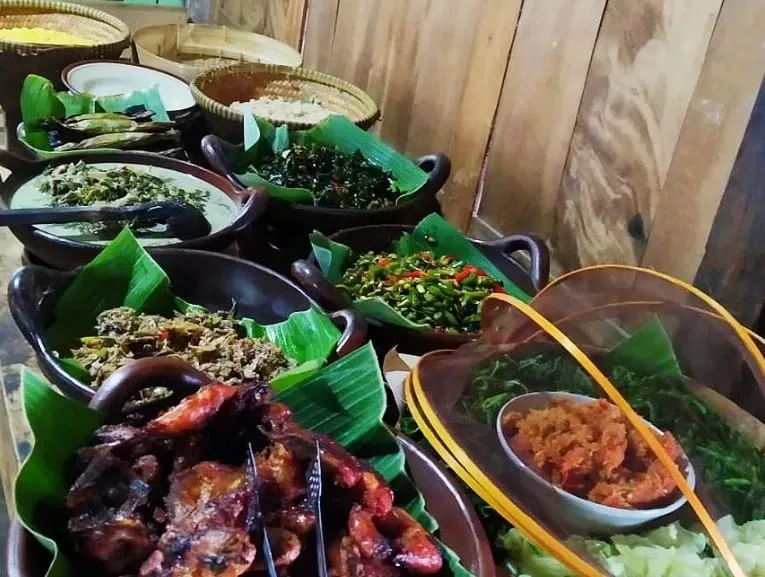 Menu rumahan kopi kebul Banjarnegara
