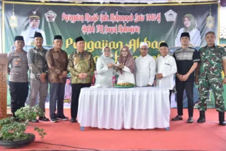 Bupati Lilis menghadiri Pengajian Maulid Nabi Muhammad SAW dan Haflah Tasyakur Khotmil Qur’an TPQ Nurul Muhajirin di Gombong, Minggu (13/9/2026).(Foto: Prokompim Setda Kebumen)