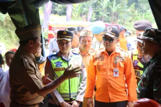 Jelang musim penghujan, Polres dan BPBD Banjarnegara gelar simulasi bencana longsor di Karangkobar