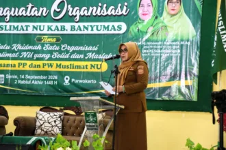 Wakil Bupati Banyumas Dwi Asih Lintarti menghadiri kegiatan Konsolidasi dan Penguatan Organisasi Muslimat NU se-Jawa Tengah di Gedung Muslimat NU Purwokerto.(Foto: Prokompim Setda Banyumas)