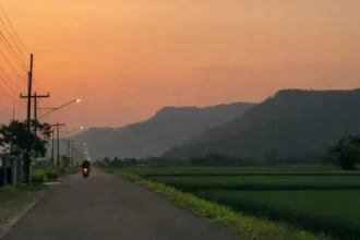 Pesona Alam yang indah di Desa Ciberung, Ajibarang, Banyumas yang beberapa hari terakhir viral karena insiden kecelakaan. (Sumber: Tangkapan layar YouTube @GALERIDESACIBERUNG)