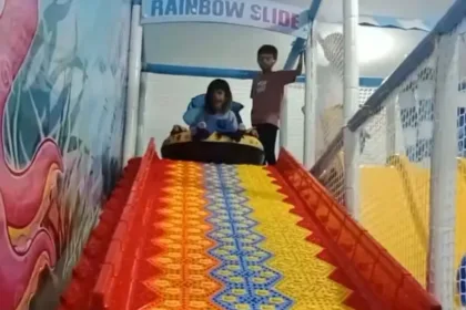 Wahana yang tersedia di Lautan Fantasy Playground Cilacap. (Sumber: TikTok @lautan_fantasy_playgrond)