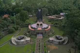 Museum Panglima Besar TNI Soedirman Purwokerto wajib masuk ke dalam list liburan Anda karena menyimpan berbagai informasi bersejarah dengan sudut estetik. Foto: Instagram @museum_pangsar_soedirman_pwt