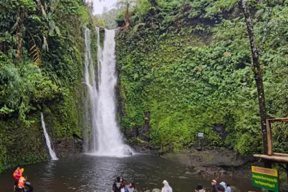Keindahan Curug Ramun di Baturraden dengan filosofi nama wisata yang mendalam. (Foto: dok Mercusuarnews.co)
