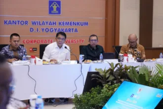 Diskusi Publik Rancangan Undang-Undang (RUU) Desain Industri digelar oleh Panitia Khusus (Pansus) DPR RI di Kantor Wilayah Kementerian Hukum DI Yogyakarta pada Jumat (25/9/2026).(Foto: dgip.go.id)