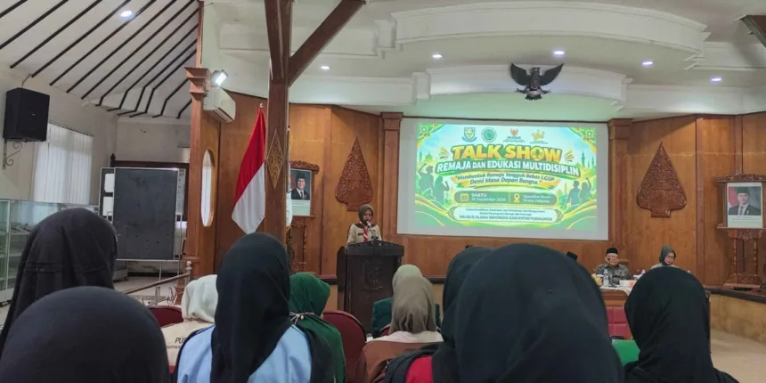 Talk Show Edukasi Pencegahan Penyimpangan Seksual Lesbian, Gay, Sodomi, dan Pencabulan (LGSP) di Operation Room (OR) Graha Adiguna Komplek Pendapa Dipokusumo, Sabtu (26/9/2026).(Foto: Dinkominfo Purbalingga)