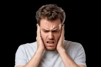 Mengeluh tentang keadaan dan orang lain seolah menjadi kebiasaan yang melemahkan jiwa di tengah kerasnya menjalani hidup. (dok Pixabay)