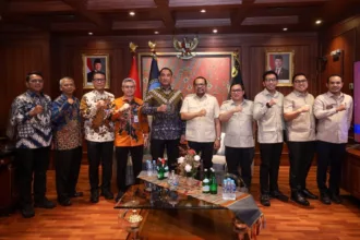 Kepala BNN RI Suyudi Ario Seto menggelar audiensi bersama Kepala Badan Komunikasi Pemerintah Republik Indonesia (Bakom RI) Muhammad Qodari di Gedung BNN, Cawang, Jakarta Timur.(Foto: bnn.go.id)