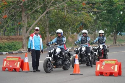 Coaching clinic bagi personel Patroli Jalan Raya (PJR) dan Pengawalan (Wal) di Pusdik Lantas, Serpong, Tangerang Selatan.(Foto: korlantas.polri.go.id)