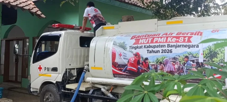 Kekeringan melanda Banjarnegara. BPBD telah menyalurkan 10 juta liter air bersih ke 60 desa dan delapan kelurahan di 15 kecamatan.