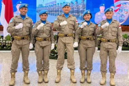 Lima personel terbaik Kepolisian Daerah Jawa Timur (Polda Jatim) resmi terpilih menjadi bagian dari Kontingen Garuda Bhayangkara Formed Police Unit (FPU) 8 MINUSCA.(Foto: mediahub.polri.go.id)