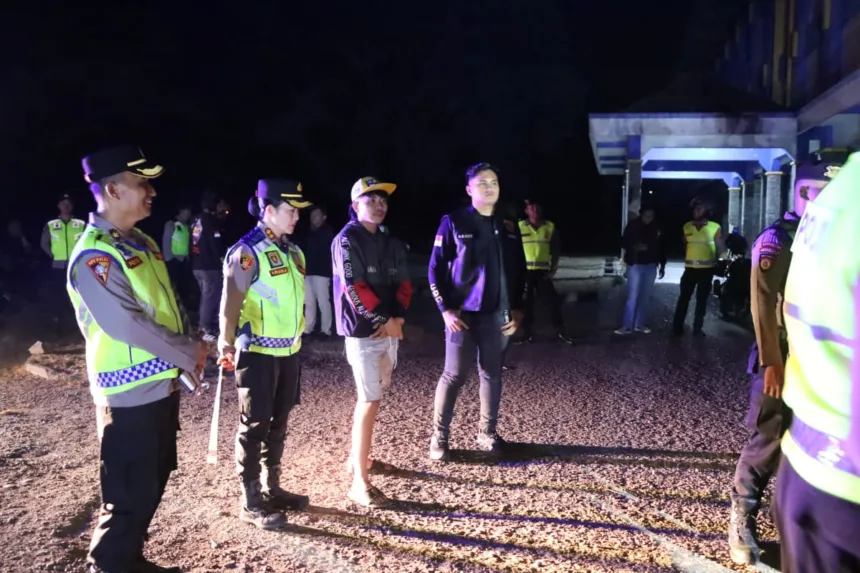 Kapolres Banjarnegara saat memimpin langsung patroli malam