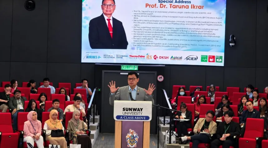 Kepala BPOM RI, Taruna Ikrar memberikan sambutan pada pembukaan Inaugural Malaysia Microbiome Meeting (MMM) 2026 di Sunway University, Selangor, Malaysia.(Foto: pom.go.id)