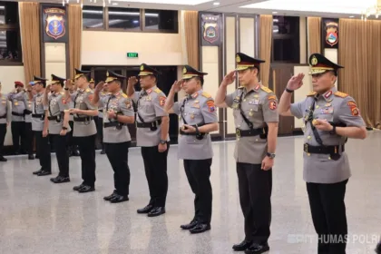 Upacara serah terima jabatan (sertijab) untuk posisi Inspektur Pengawasan Umum (Irwasum) Polri serta empat Kapolda.(Foto: mediahub.polri.go.id)