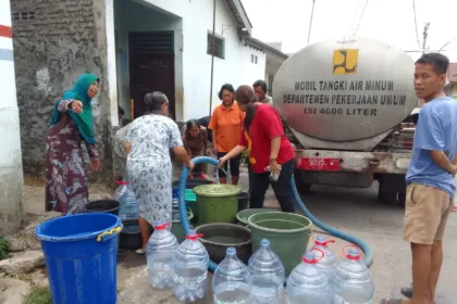 krisis air bersih