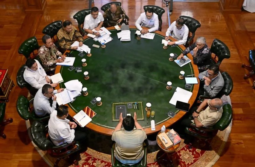 Pemerintah terus mempercepat transformasi sektor kelautan dan perikanan nasional.(Foto: BPMI Setpres)